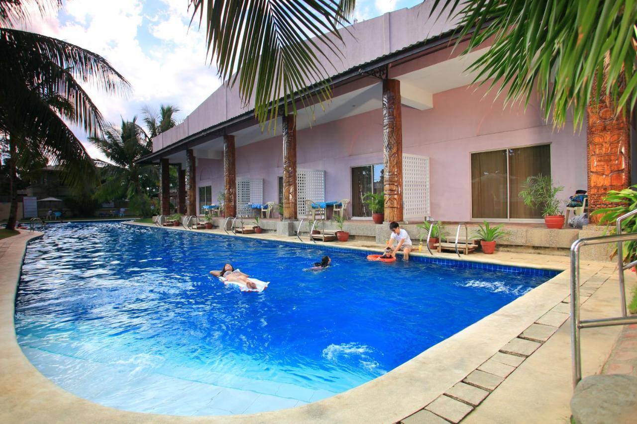 Wild Orchid Beach Resort Olongapo Ngoại thất bức ảnh