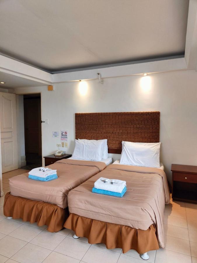 Wild Orchid Beach Resort Olongapo Ngoại thất bức ảnh