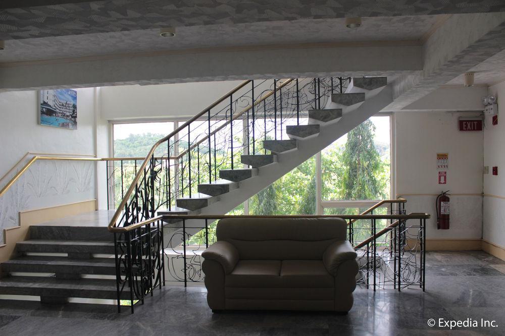Wild Orchid Beach Resort Olongapo Ngoại thất bức ảnh