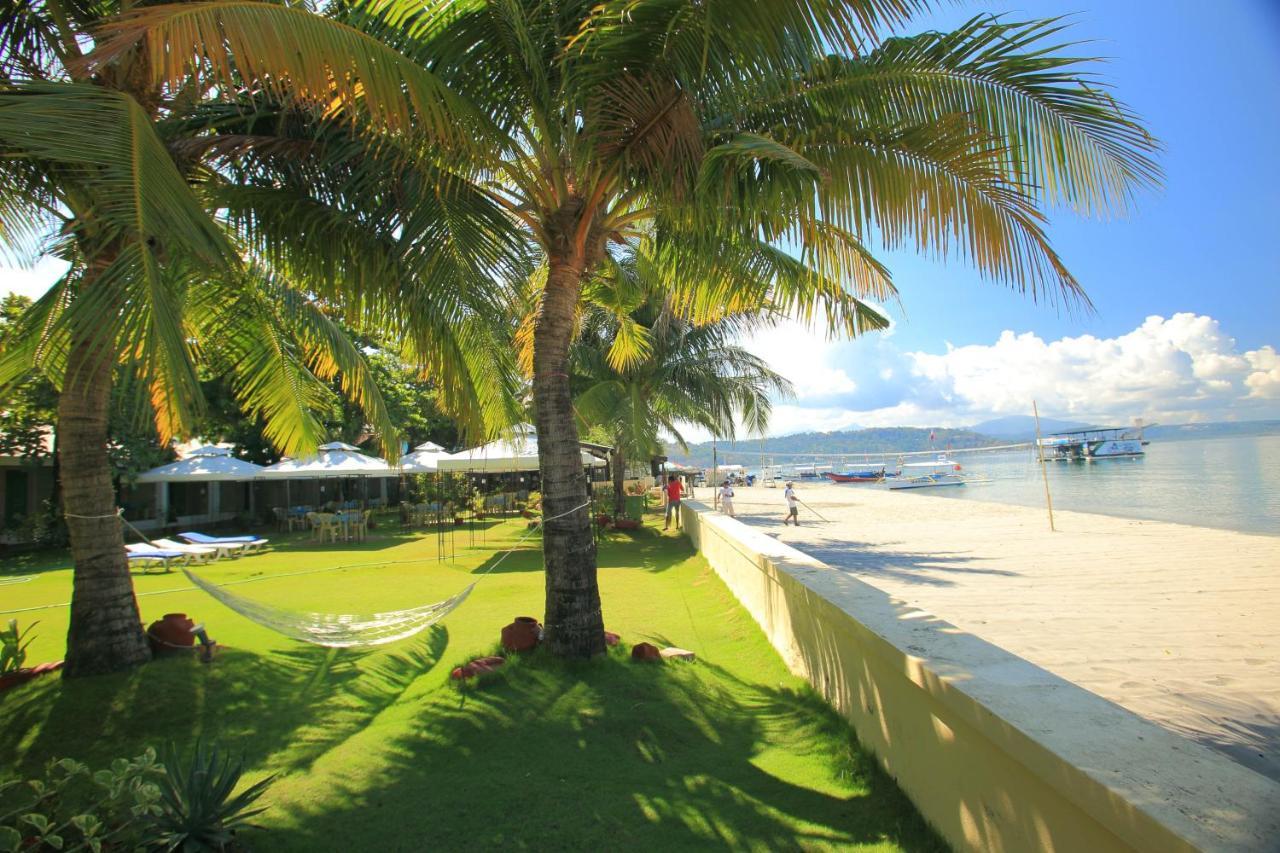 Wild Orchid Beach Resort Olongapo Ngoại thất bức ảnh